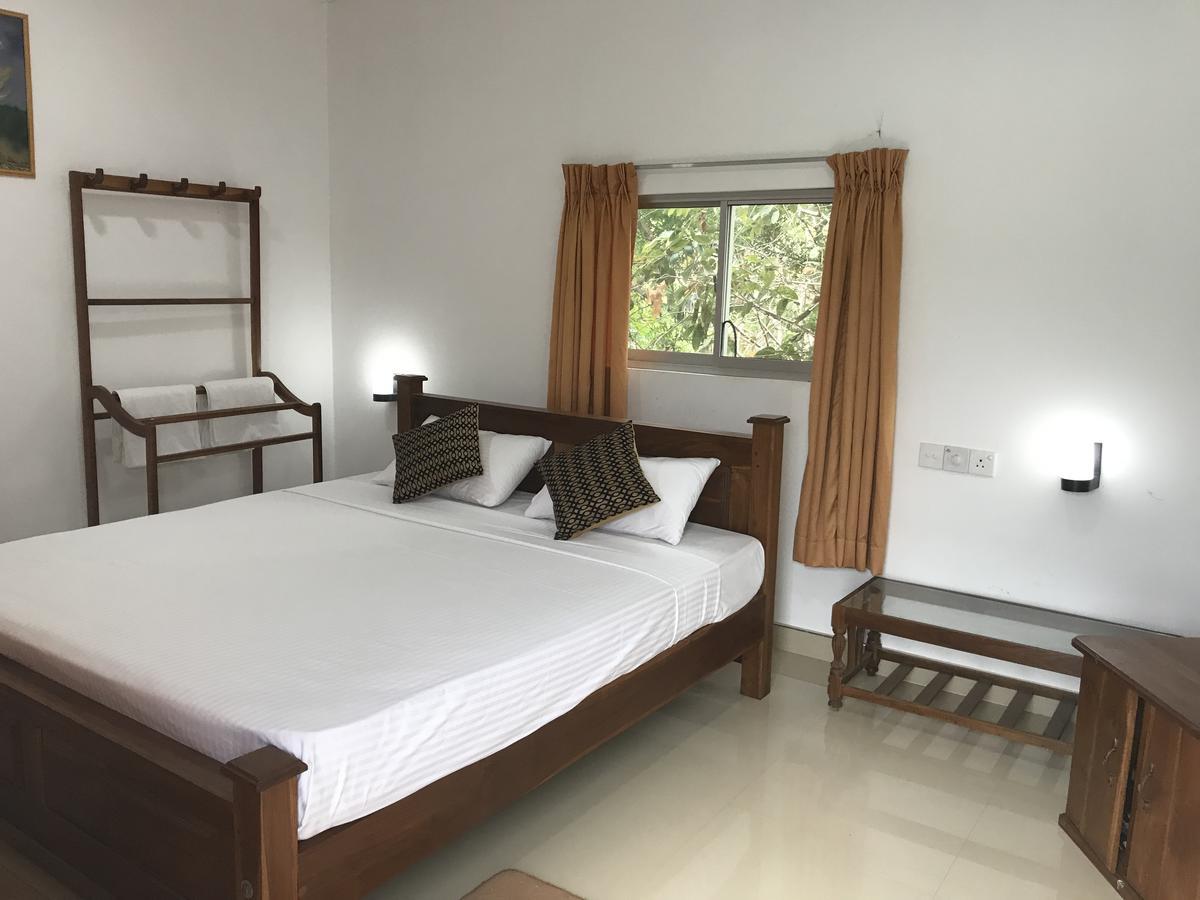 Deshani Holiday Inn Dambulla Eksteriør billede