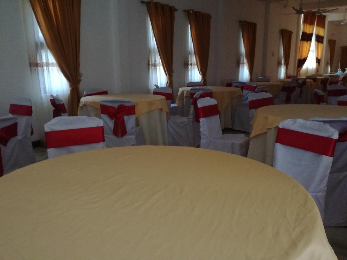 Deshani Holiday Inn Dambulla Eksteriør billede